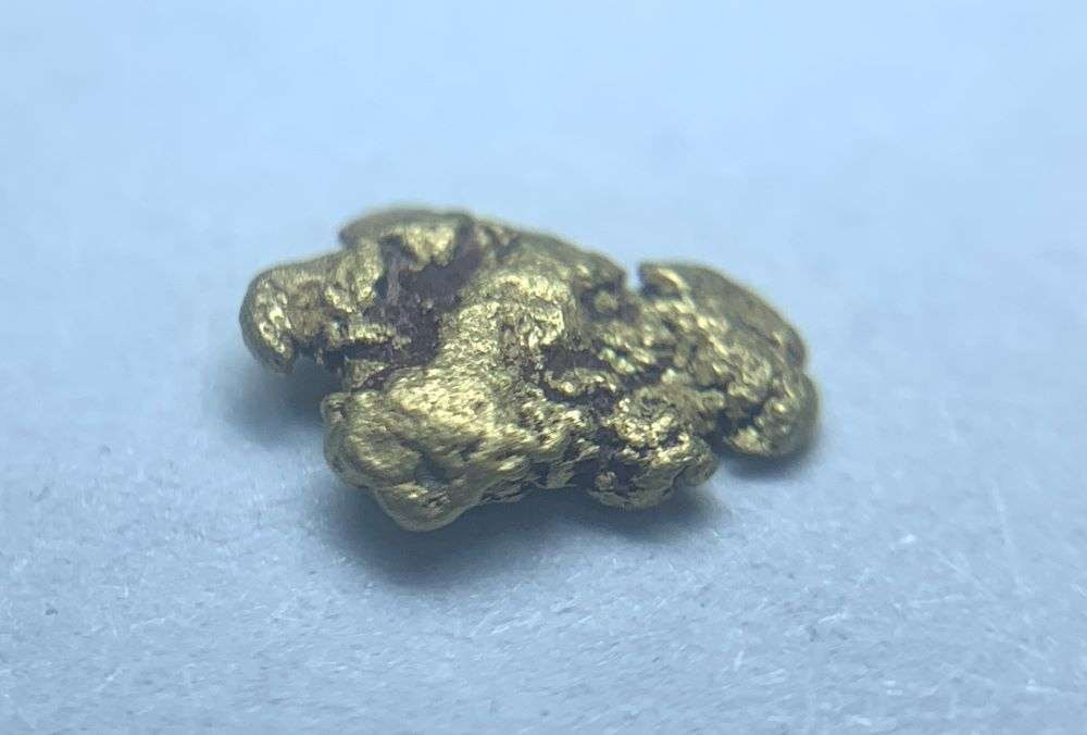 California Gold Rush Gold Nugget 4 Grains: These gold nuggets were panned a generation ago by a lonely miner in northern California. The claim is that these nuggets are almost 24 karat. Winner shall receive the exact item shown here. (BD/B)