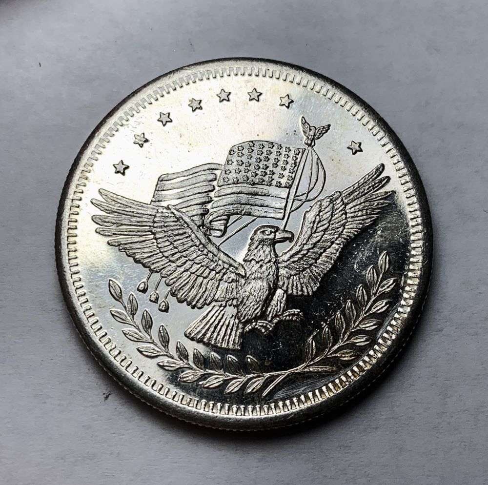American Flag Eagle 1 ozt .999 Silver Trade Unit (1 of 2)