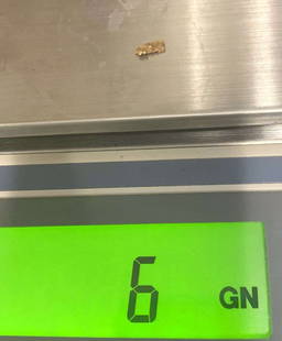 Gold Nugget 6 Grains: Winner shall receive the exact item shown here. (BD/B)