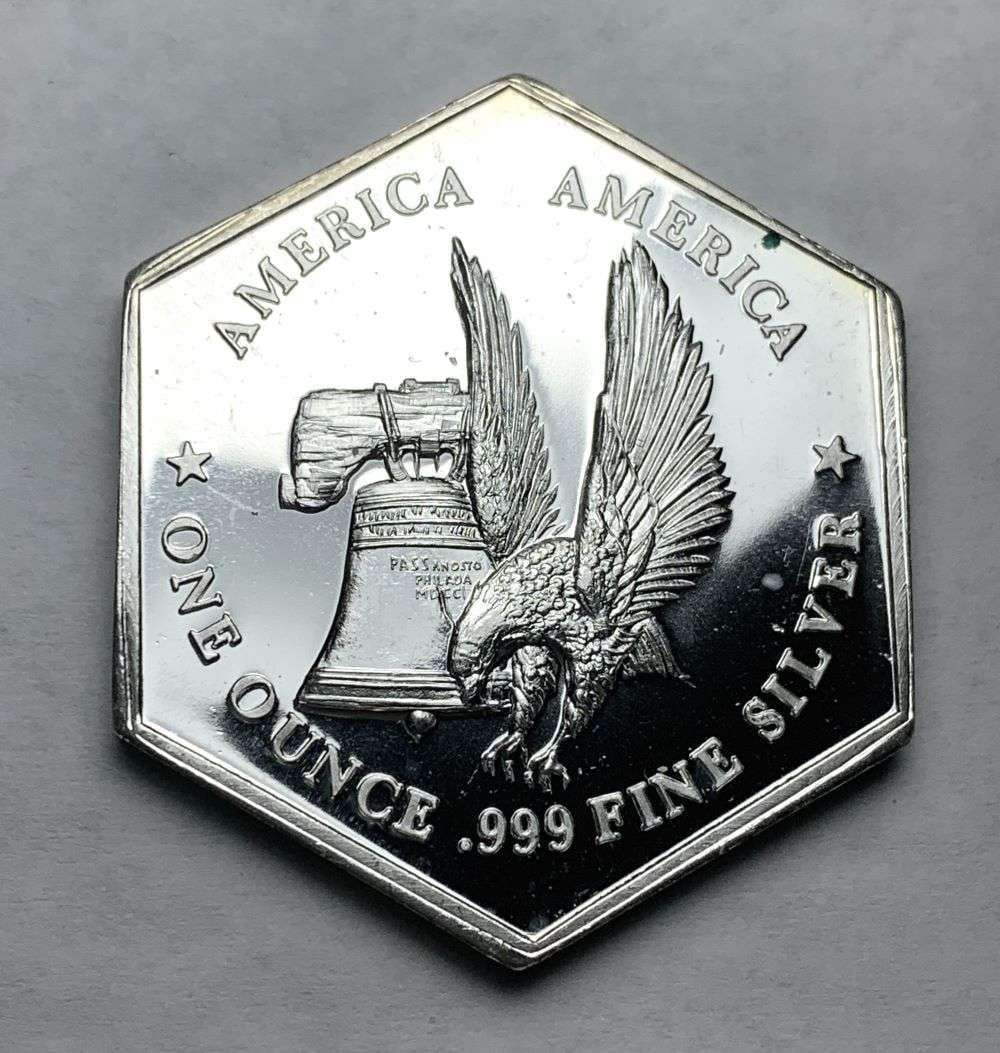America America The International Silver Trade Unit 1 ozt .999 Silver Hexagon (1 of 2)
