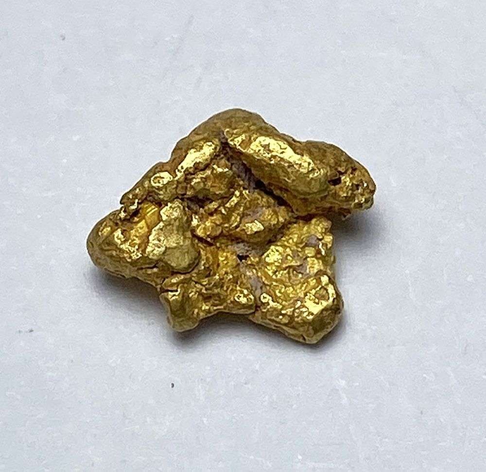 High Grade California Gold Nugget 18gn: Winner shall receive the exact item shown here. (RR)