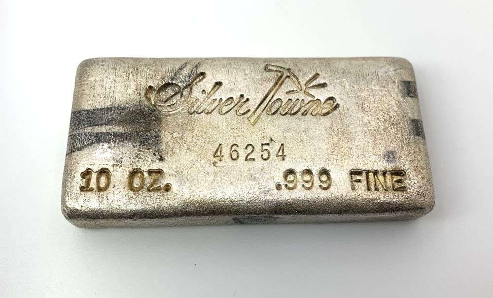 Rare Vintage SilverTowne 10 ozt .999 Silver Bar (1 of 4)