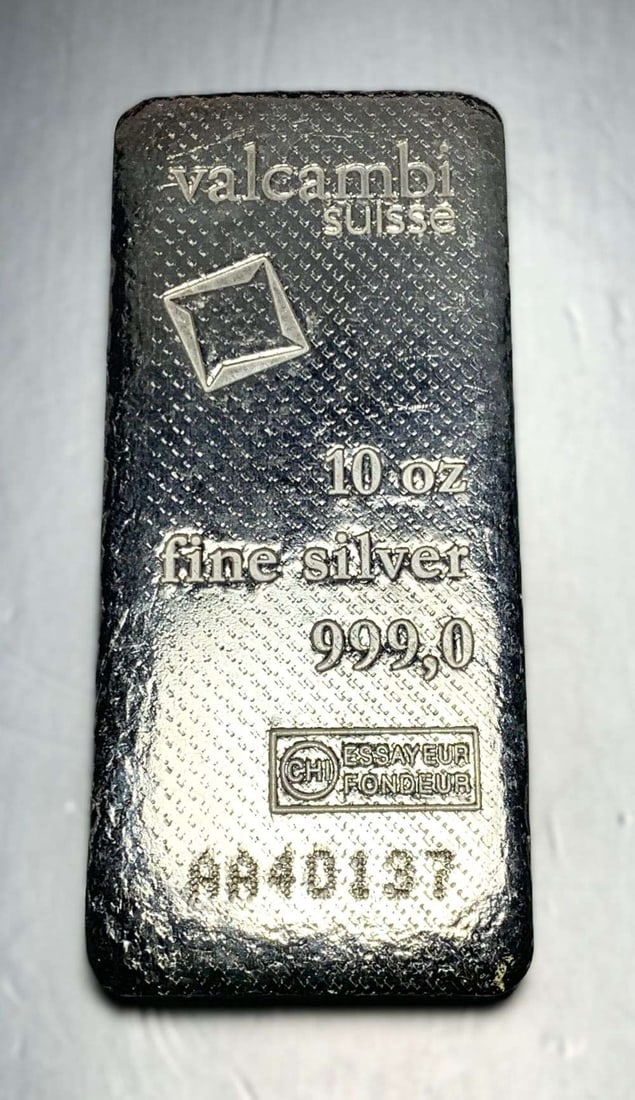 Last Minute! Valcambi Suisse 10 ozt .999 Silver Bar: Winner shall receive the exact bar shown here. (MK/OIP)