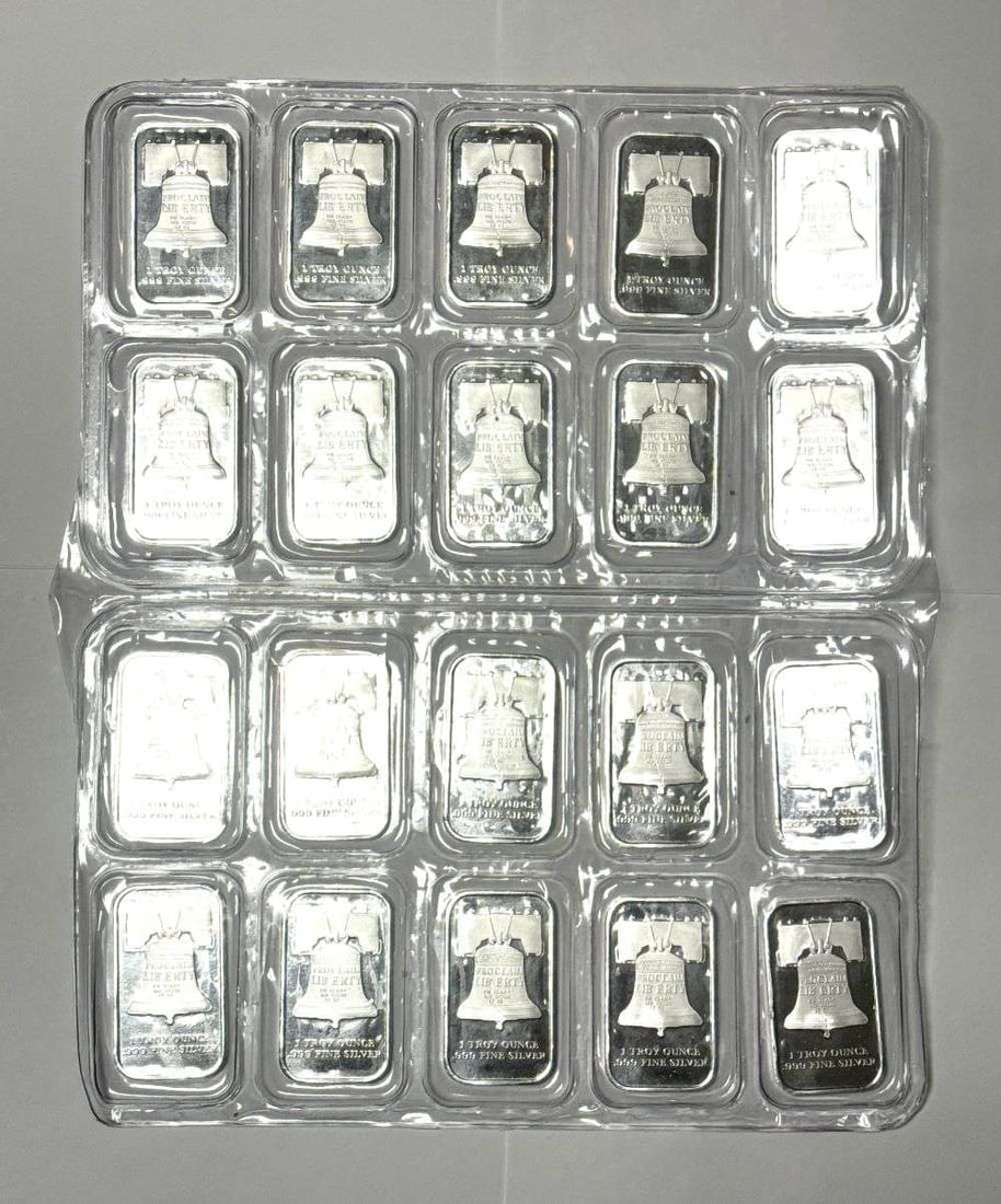 Last Minute! (20) SD Bullion Liberty Bell 1 ozt .999 Silver Bar (1 of 4)
