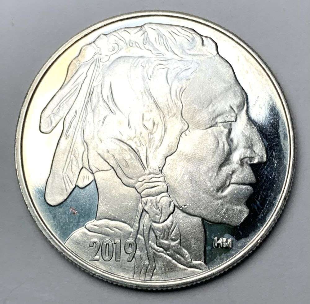 2019 Buffalo 1 ozt .999 Silver (1 of 2)