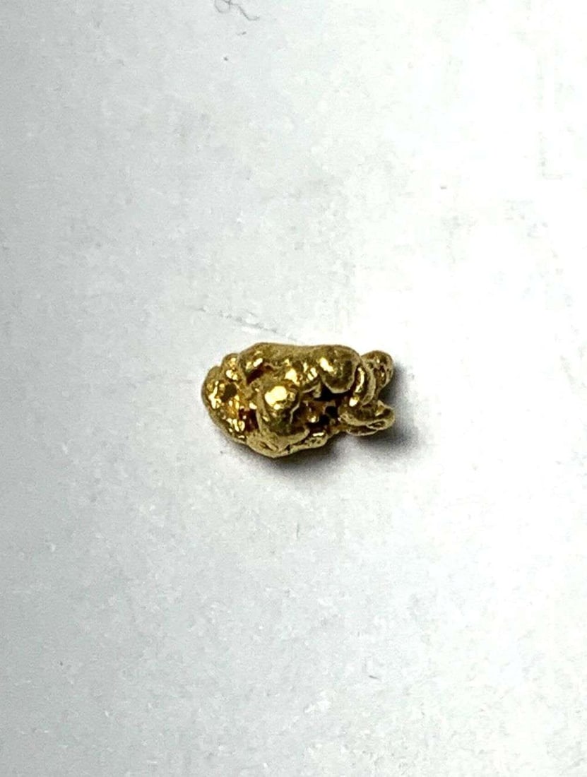 12 Grains Gold Nugget: Winner shall receive the exact nugget shown here. (RM/B)