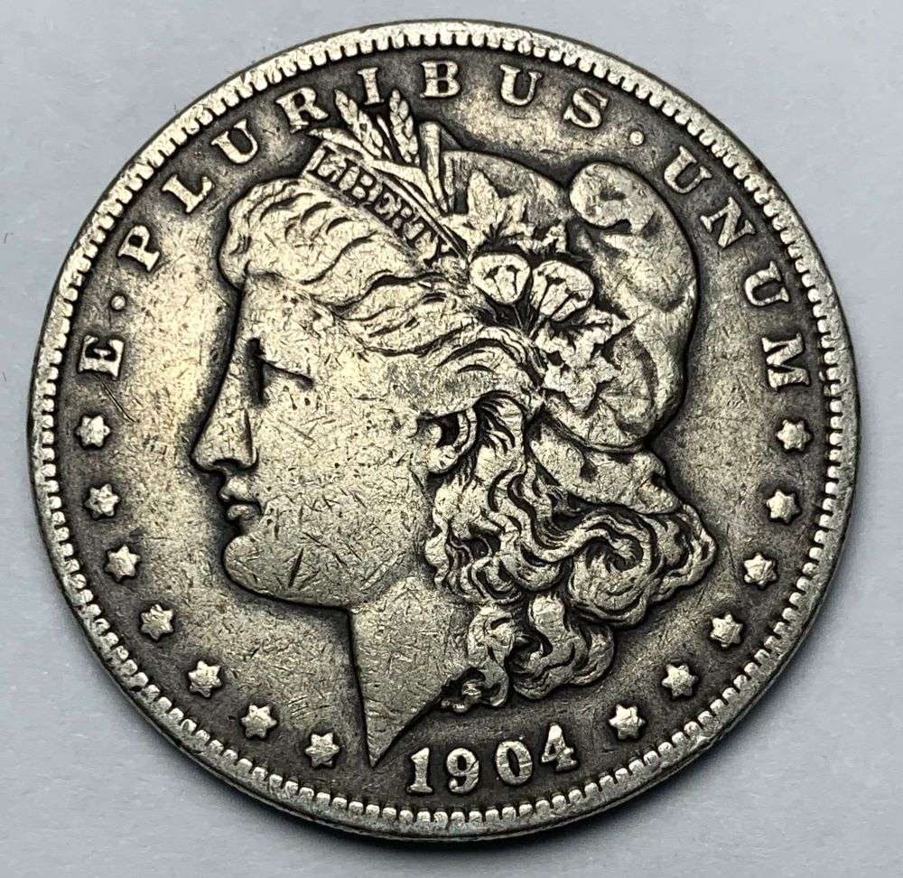 1904 Morgan Silver Dollar VF (1 of 2)