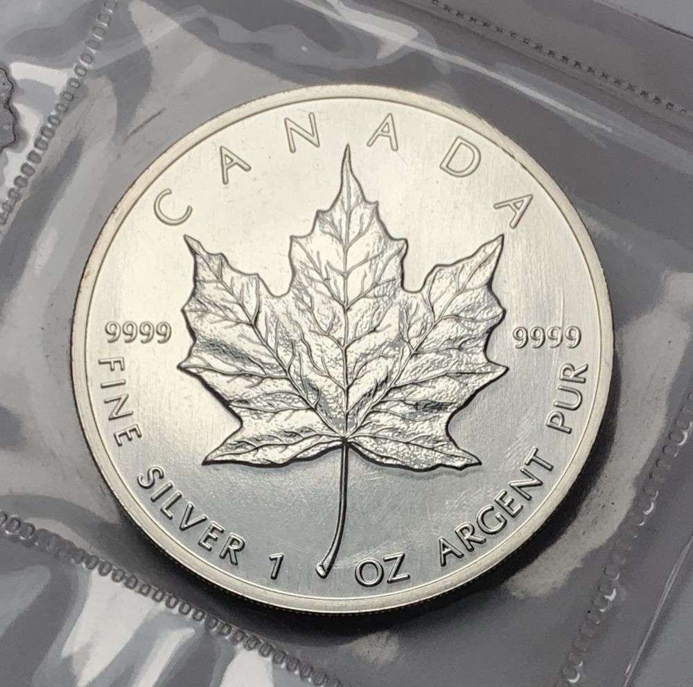 1990 Canada $5 Maple Leaf .9999 Silver 1 ozt (1 of 2)