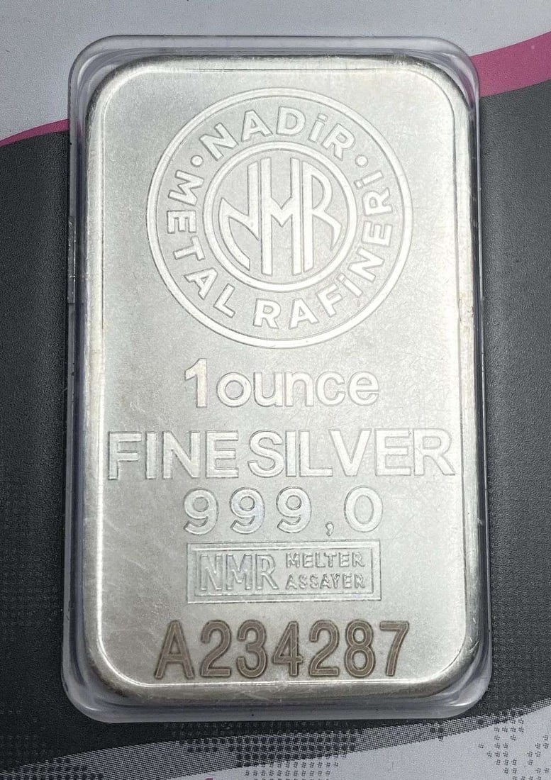 Nadir Metal Refinery 1 ozt .999 Silver Bar: Winner shall receive the exact bar shown here. (RR/B)