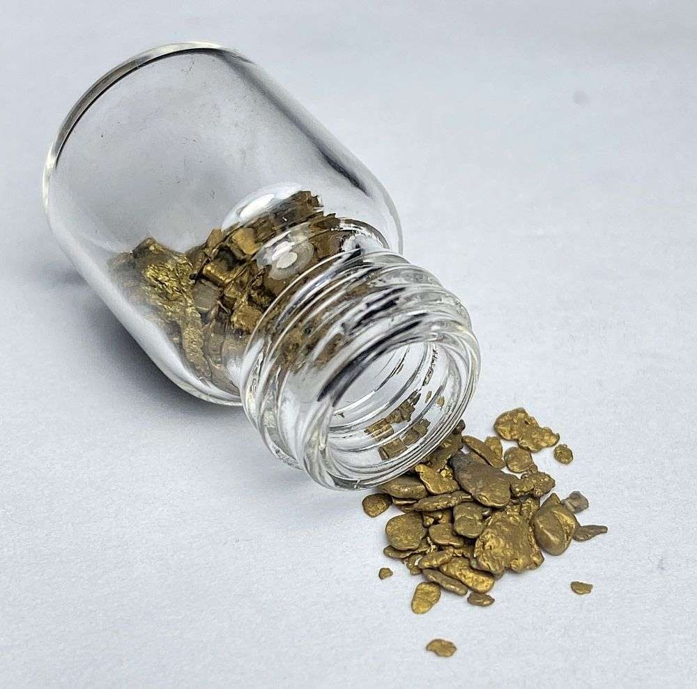 5.4g Gold Nuggets: Winner shall receive the exact item shown here. (RR)