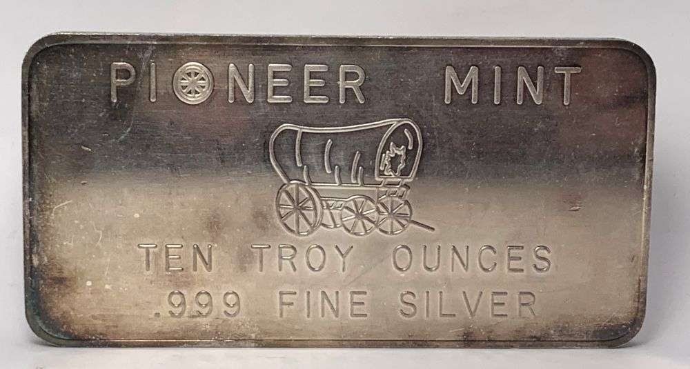 Rare Vintage Pioneer Mint 10 ozt .999 Silver Bar: Winner shall receive the exact bar shown here. (MK/RBB)