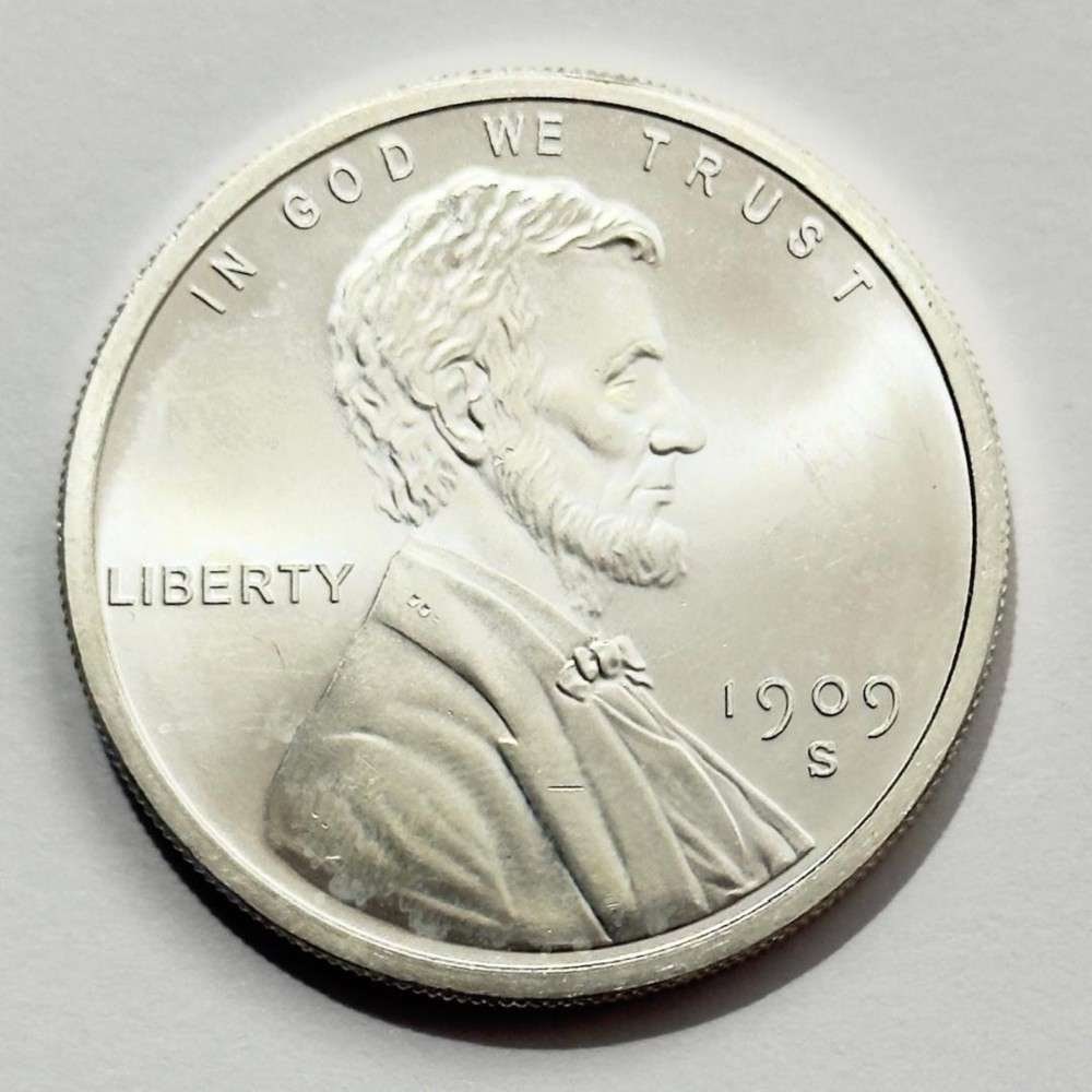 1909-S Lincoln Cent Design 1 ozt .999 Silver: Winner shall receive the exact coin shown here. (SJ/B)