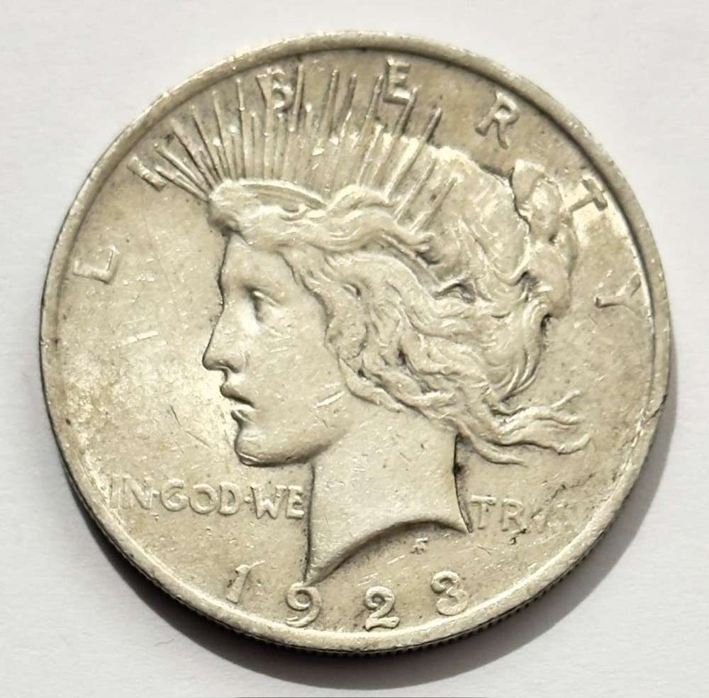 1923 Peace Silver Dollar (1 of 2)