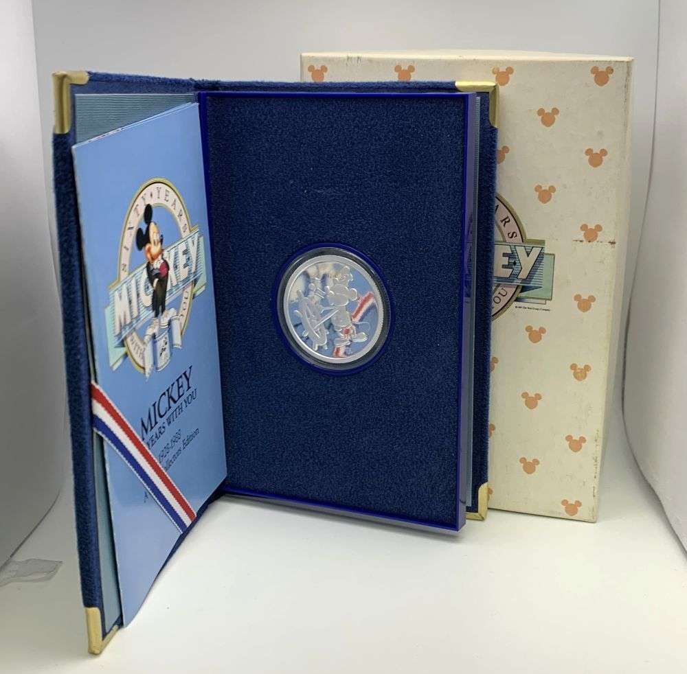 1988 Disney Mickey Steamboat Willie 60th Anniversary Commemorative Proof 1 ozt .999 Silver: Winner shall receive the exact coin shown here. (RM/B)