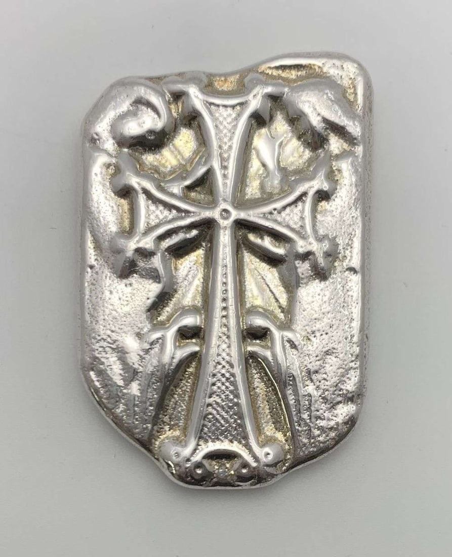 Rare 2023 Celtic Cross 3.85 ozt .999 Silver Bar: Winner shall receive the exact bar shown here. (RM/B)