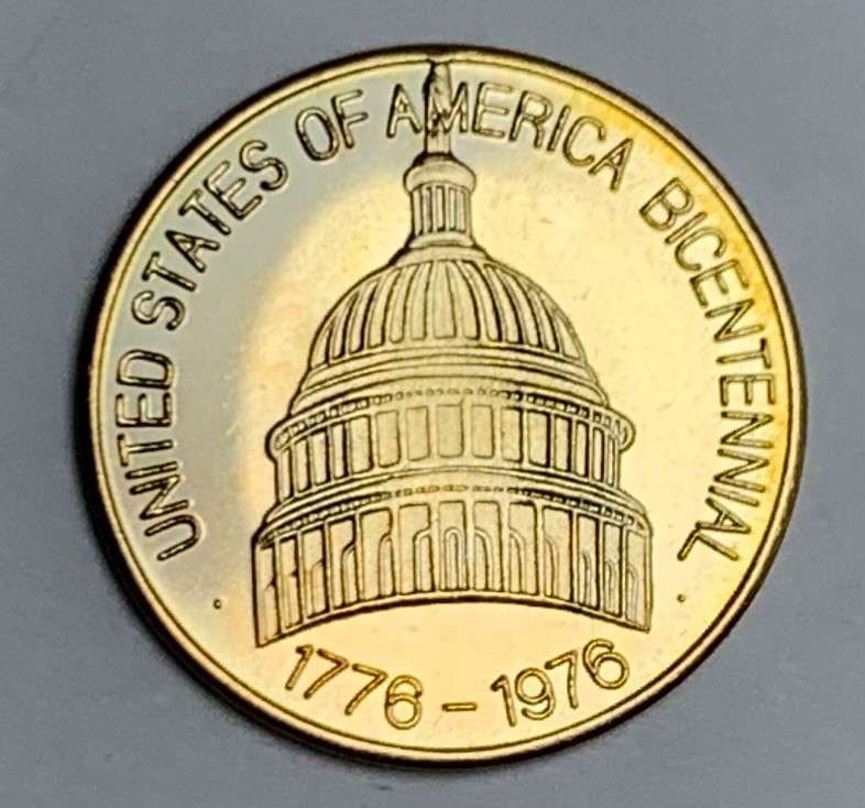1776-1976 Bicentennial Independence Hall .500 Gold: Winner shall recieve the exact coin shown here. (RM/B)