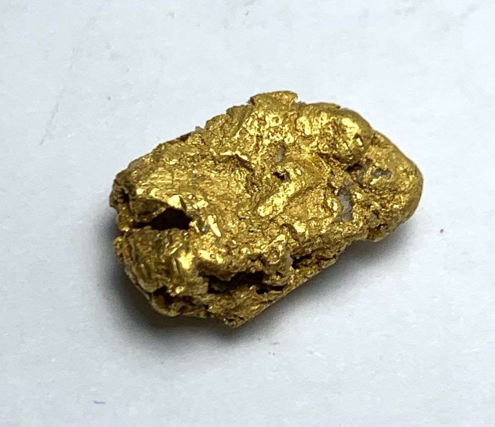 Massive 7.9g Gold Nugget: Winner shall receive the exact nugget shown here. (RM/B)