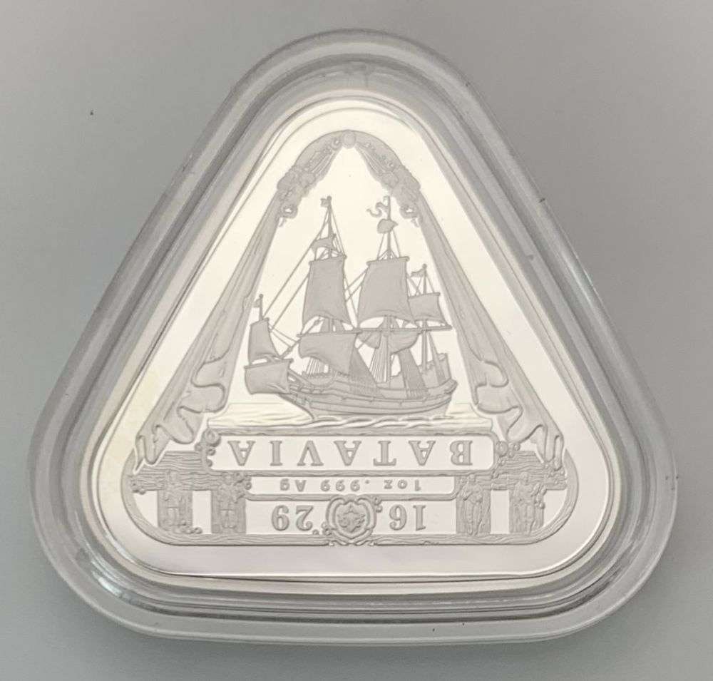 2019 Australia Batavia 1 ozt .999 Silver Dollar: Winner shall receive the exact coin shown here. (RM/B)