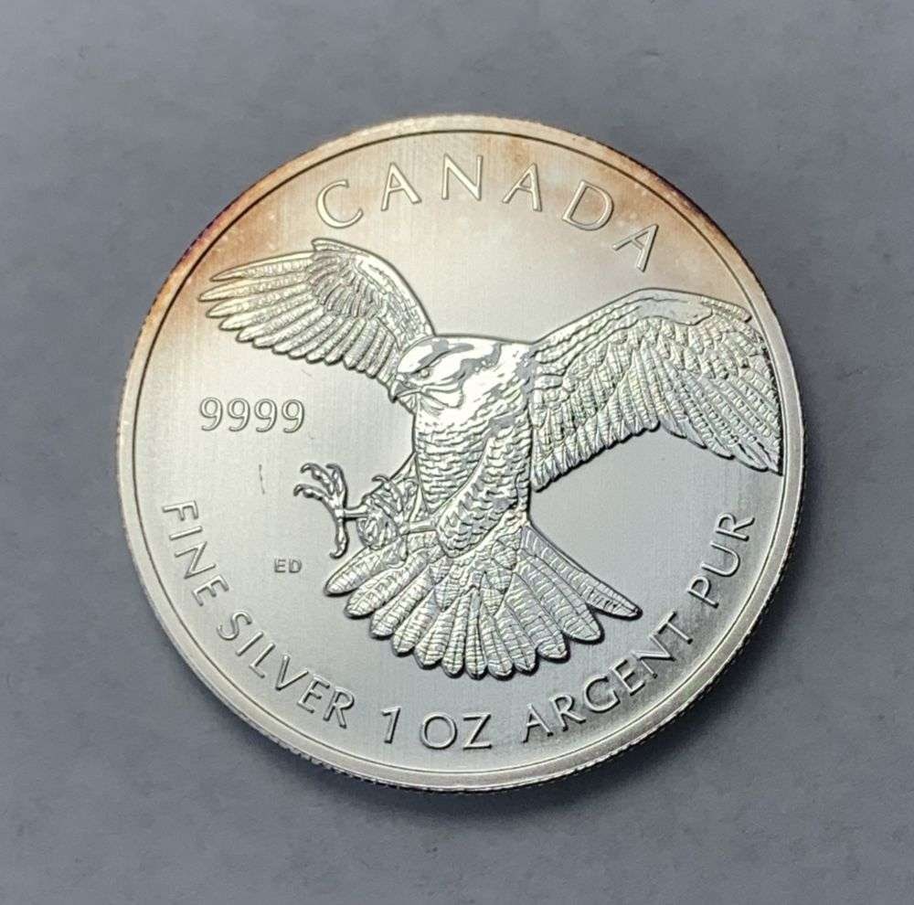 2014 Canada $5 Peregrine Falcon 1 ozt .9999 Silver (1 of 2)