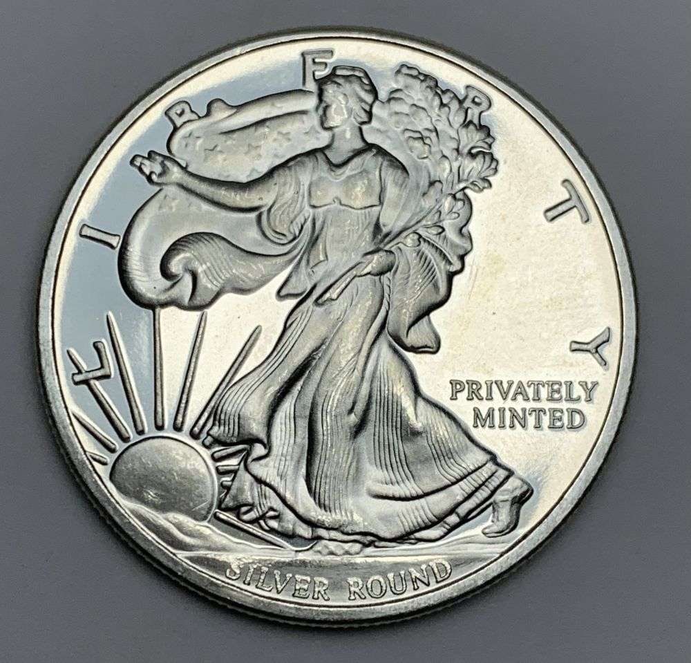 Walking Liberty Design 1 ozt .999 Silver (1 of 2)