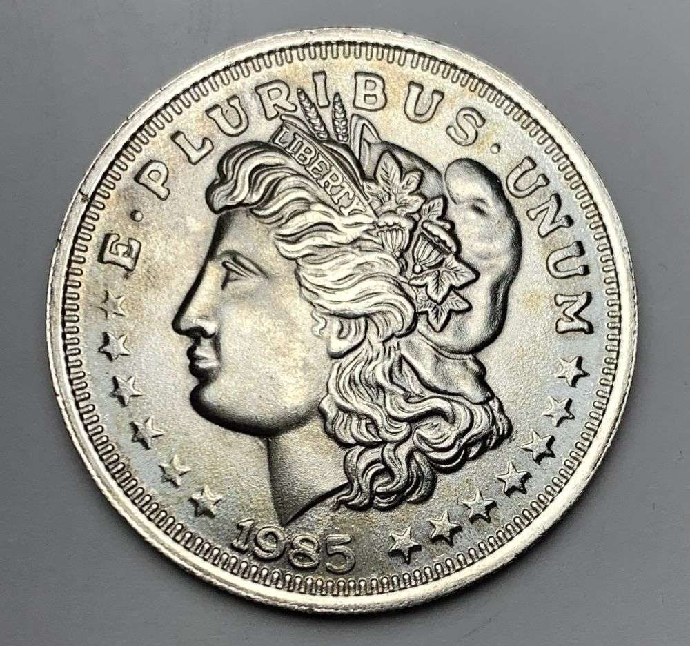 1985 Morgan Dollar Design 1 ozt .999 Silver (1 of 2)