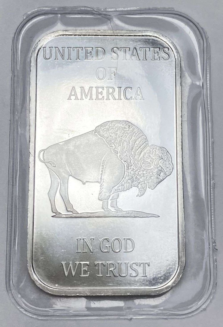 United States of America Liberty 1 ozt .999 Silver Bar (1 of 2)