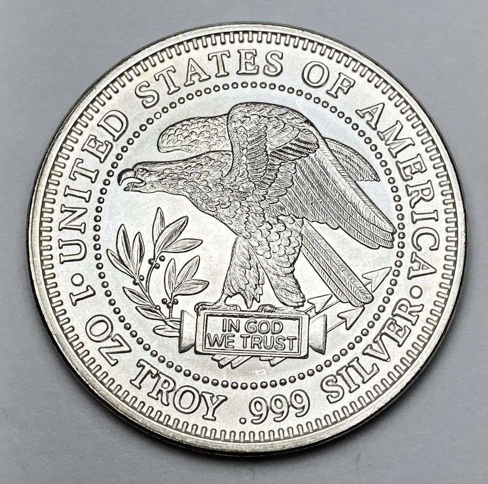 United States of America 1 ozt .999 Silver Trade Unit (1 of 2)