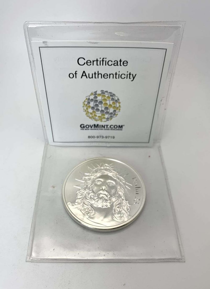 Psalm 23 Christ the Good Shephard 2 ozt .999 Silver: In this volatile market, we have widened our lows and highs on silver and gold products. Winner shall receive the exact coin shown here. (RM/B)