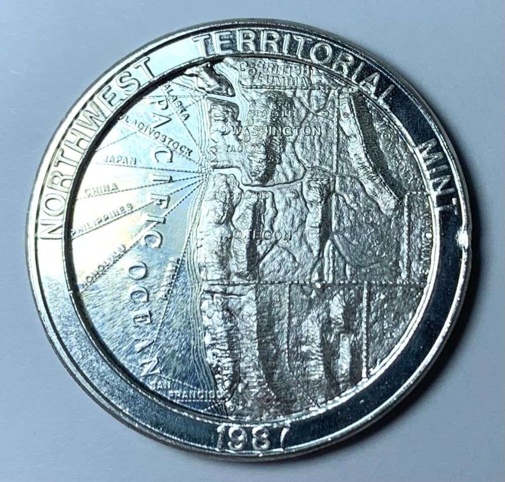 1987 Northwest Territorial Mint 1 ozt .999 Silver Trade Unit (1 of 2)
