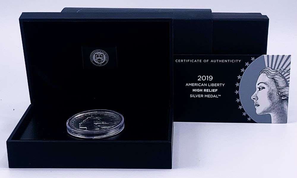 2019-P American Liberty High Relief 2.5 ozt .999 Silver Medal OGP (1 of 6)