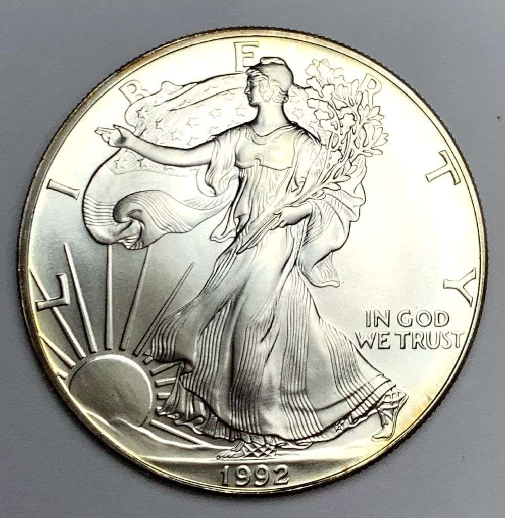 Early Year High Grade 1992 American Silver Eagle (1 of 2)