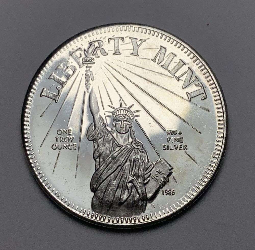 1985 Liberty Mint Statue of Liberty .999 Silver 1 ozt: Winner shall receive the exact coin shown here. (MK/B)