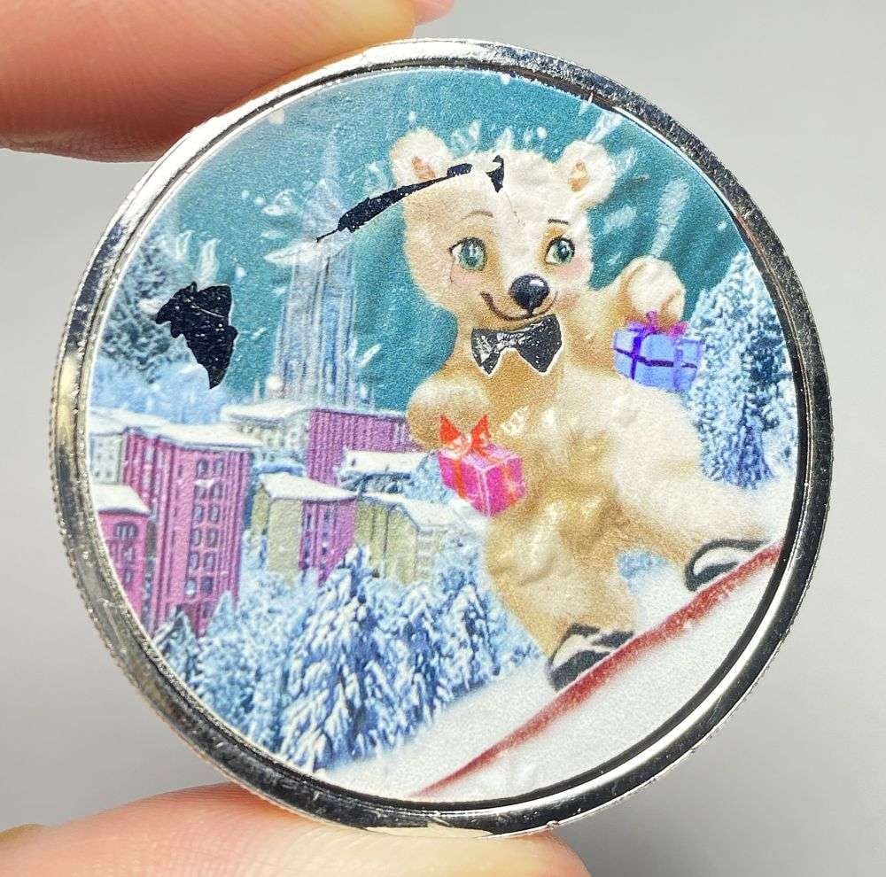 Colorized Scottsdale Mint Holiday Design .9999 Silver 1 ozt: Winner shall receive the exact coin shown here. (MK/B)