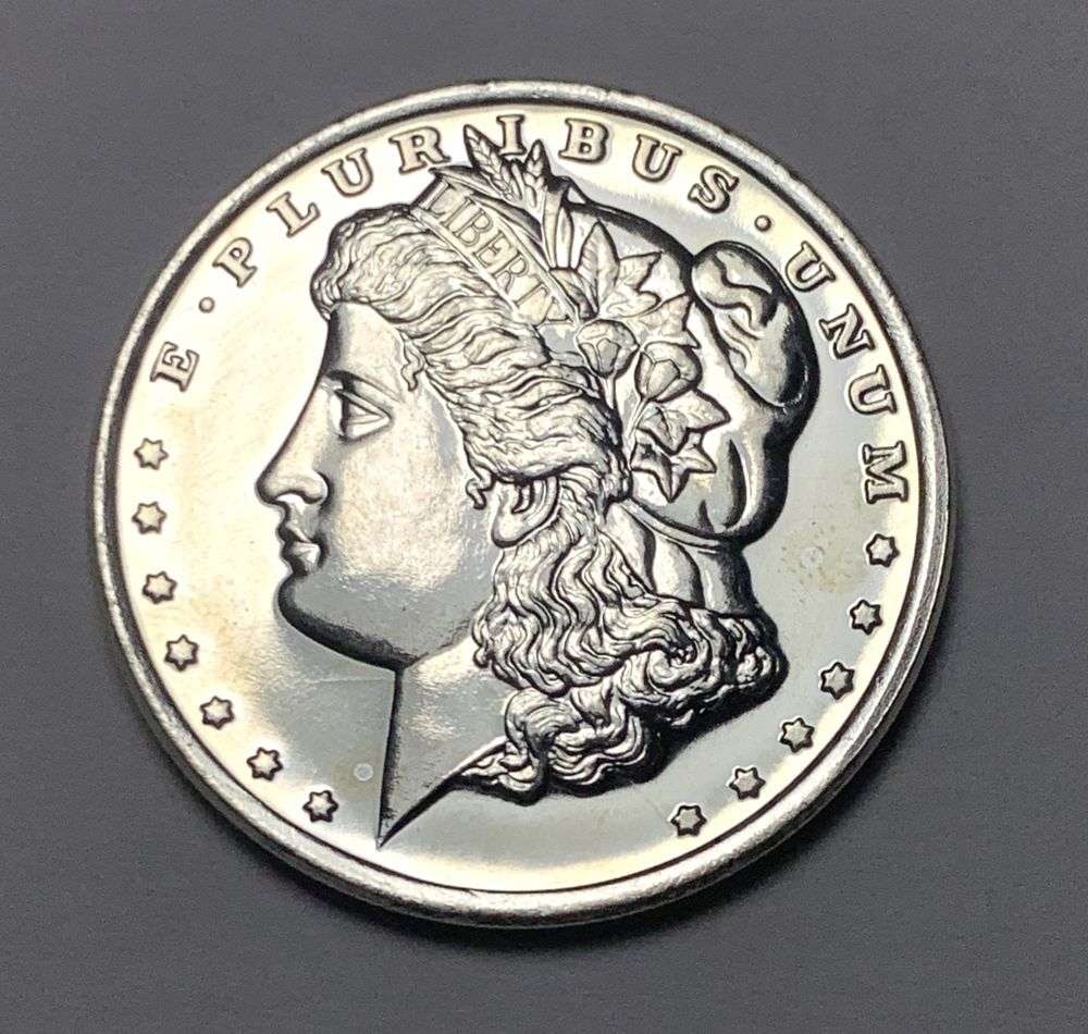 Morgan Dollar Design .999 Silver 1 ozt (1 of 2)