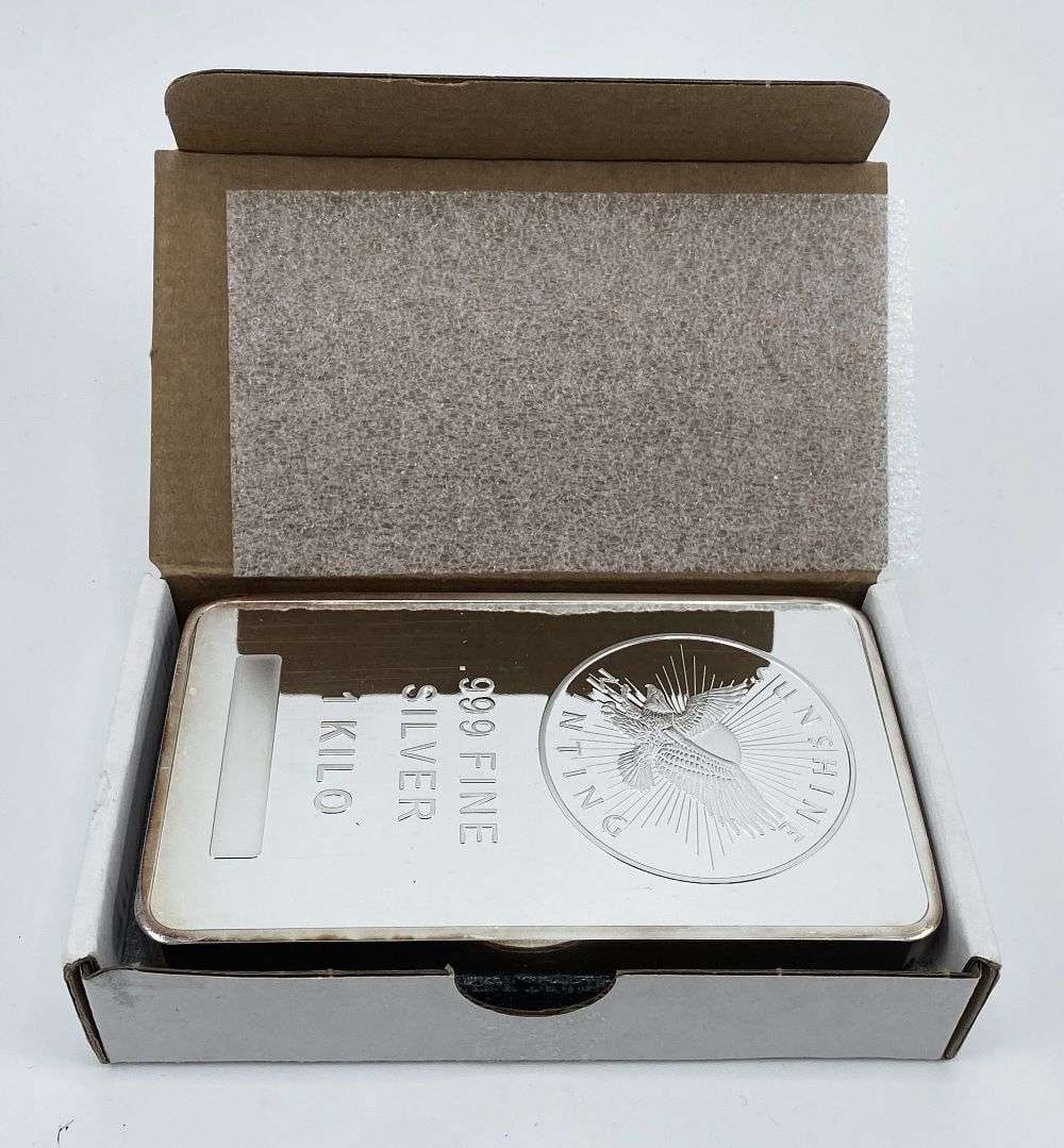 Last Minute! Sunshine Minting Eagle 1 Kilo .999 Silver Bar: Winner shall receive the exact bar shown here. (RR/UEBB)