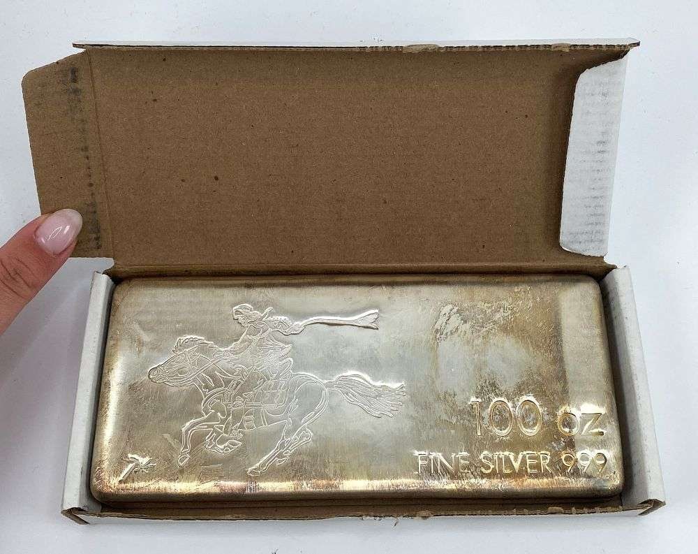Last Minute! Pony Express 100 ozt .999 Silver Bar: Winner shall receive the exact bar shown here. (RR/FUBB)