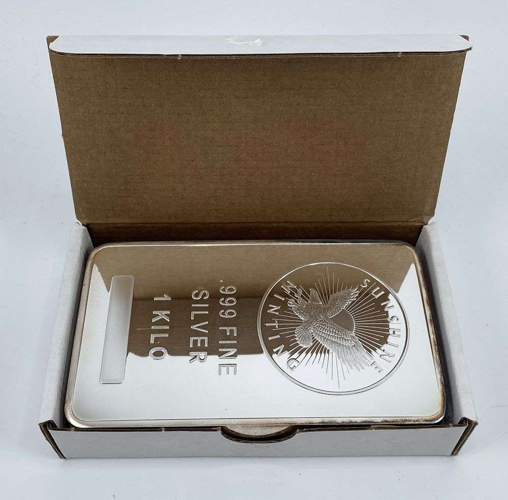 Last Minute! Sunshine Minting Eagle 1 Kilo .999 Silver Bar: Winner shall receive the exact bar shown here. (RR/UEBB)