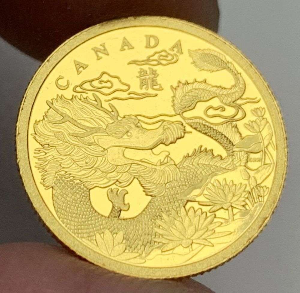Last Minute! 2012 Canada $5 Dragon 1/10 ozt Gold (1 of 2)