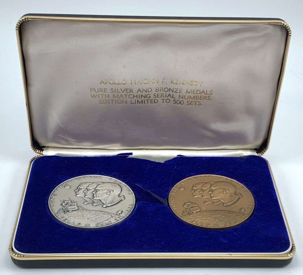 Rare Vintage Apollo 11 & JFK .999 Silver And Bronze Medal Set (2-coins): Only 500 sets were ever minted. Winner shall recieve the exact set (2-coins) shown here. (MR/B)