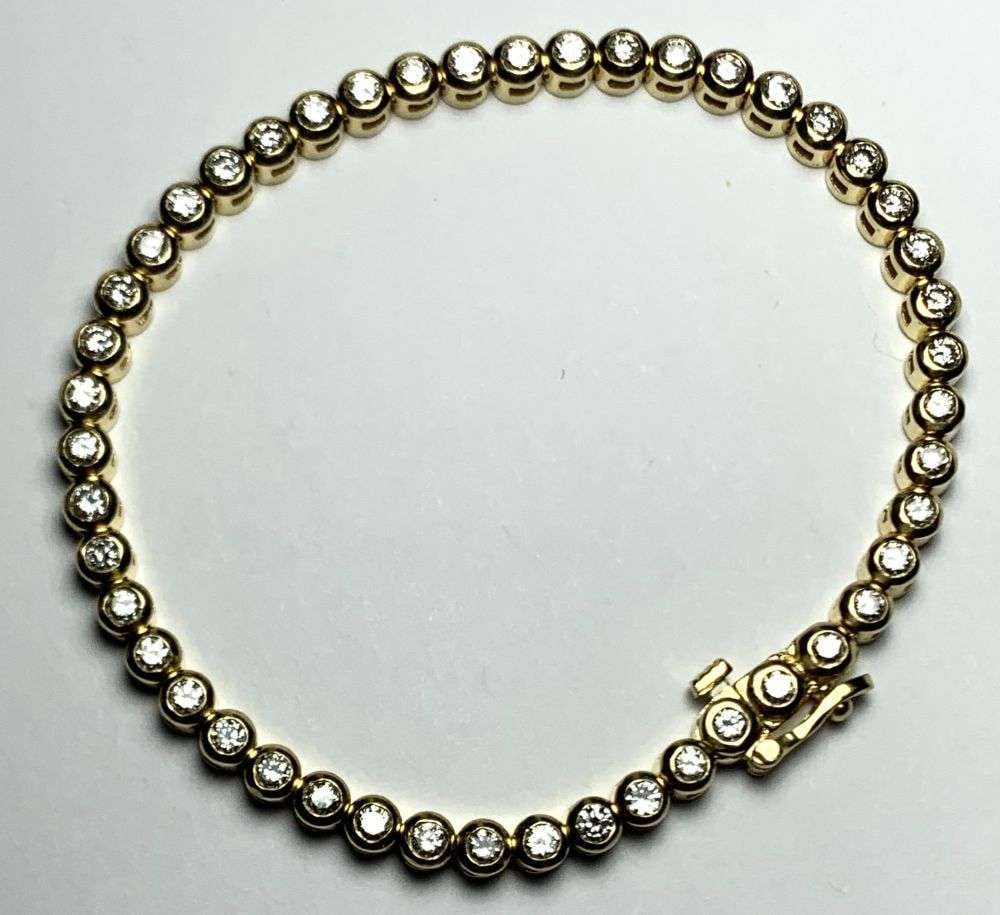 Beautiful 13.5g Diamond Tennis Bracelet 14k Gold 1.468 Carats (47-diamonds) (1 of 7)