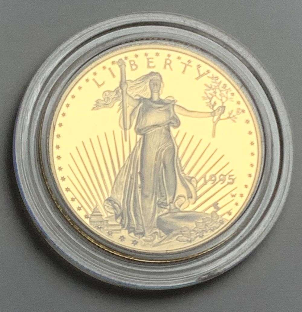 Last Minute! Key Date Proof 1995-W American $25 Gold Eagle 1/2 ozt: Coin 3/4 from 1995 gold proof set. Winner of majority of this 4 coin set (Lot #355, #357,#358, and #359) will receive the orginal government packaging included with the set. Winner shall receive the e
