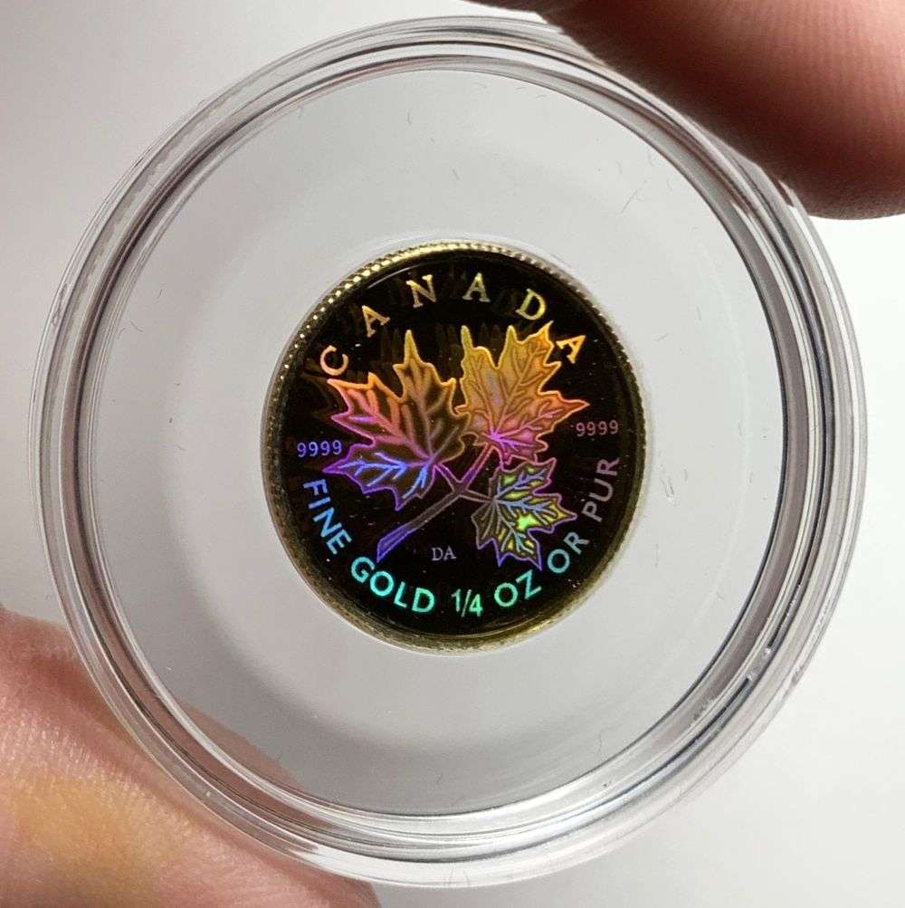 Last Minute Specialty Gold! Holographic 2001 Canada $10 Maple Leaf 1/4 ozt .9999 Gold (1 of 4)