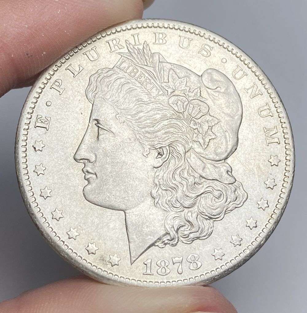 1878-CC Morgan Silver Dollar MS62 (1 of 2)