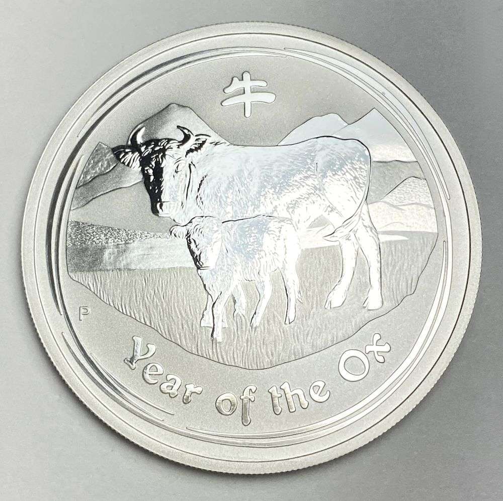 2009-P Australia Year of the Ox .999 Silver Dollar (1 of 2)
