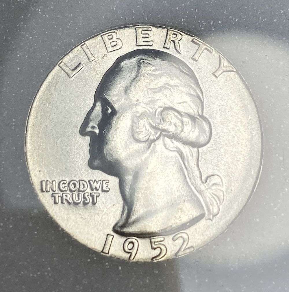 1952 Washington Silver Quarter MS68: IMPORTANT NOTE: We do not agree with the grade provided with this "off-brand" grading company. Winner shall receive the exact coin shown here. (RR)
