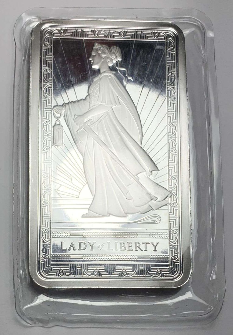 Pamp Suisse Lady of Liberty 10 ozt .999 Silver Bar (1 of 4)