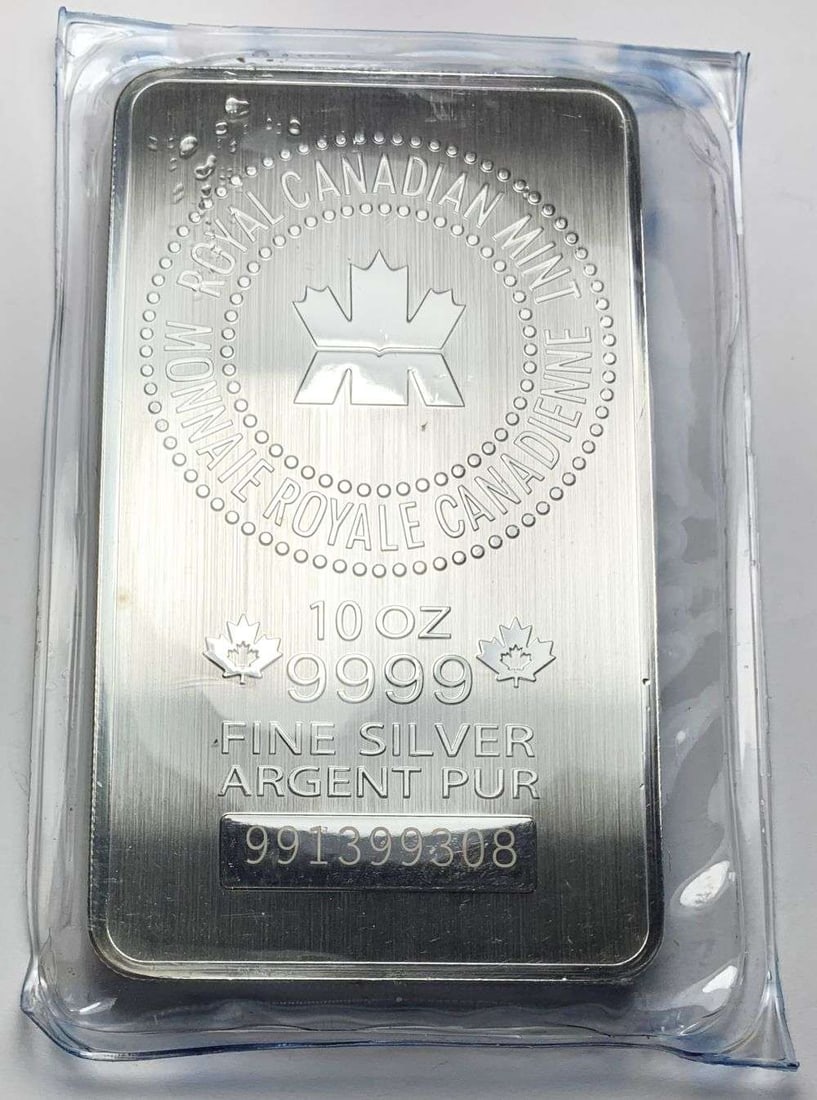 Royal Canadian Mint 10 ozt .999 Silver Bar (1 of 4)