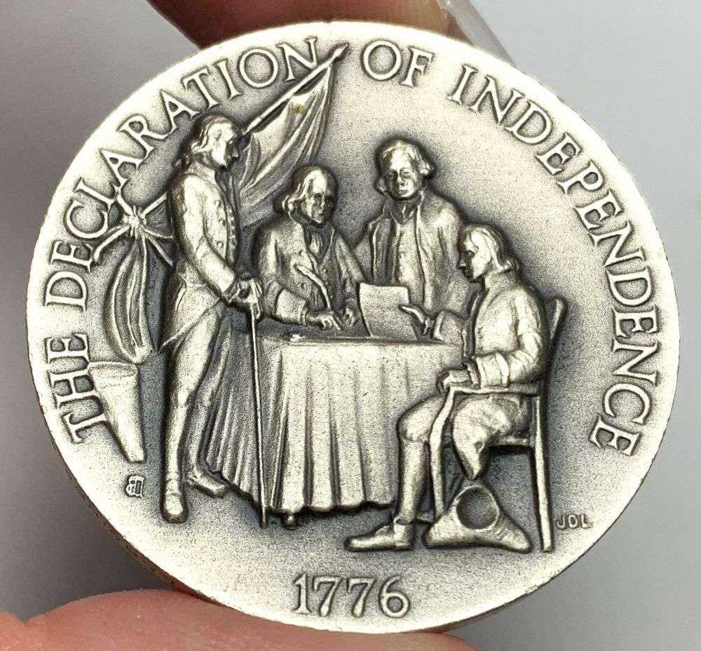Vintage 1776 The Declaration Of Independence Commemorative #172 1.130 ozt Sterling Silver: This consignment, we hope to offer over time across our various Whatnot channels, with the best material featured in our Wednesday auctions. We hope to be done with this stuff by the beginning of 2027