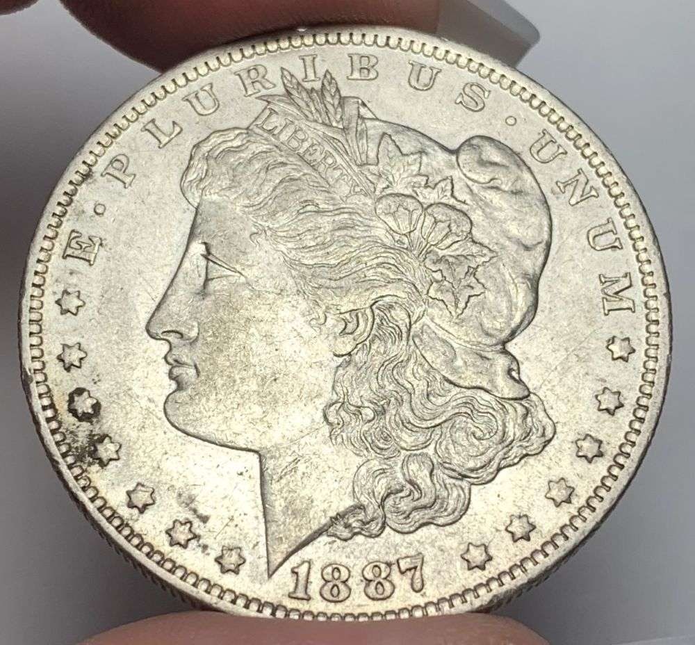 1887-O Morgan Silver Dollar MS62 (1 of 7)