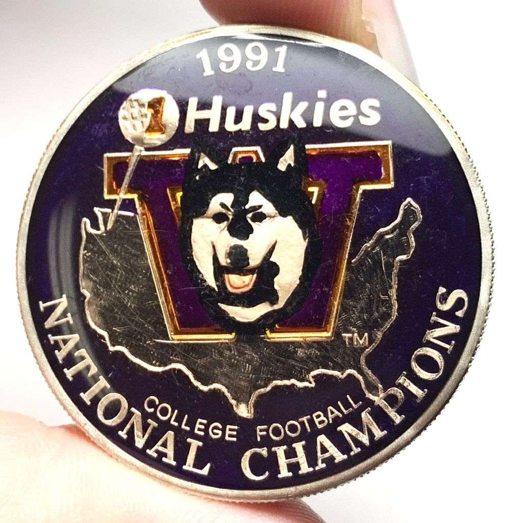 1991 University Of Washington College Football National Champions Enamel 1 ozt .999 Silver: Winner shall receive the exact coin shown here. (MR/RB)